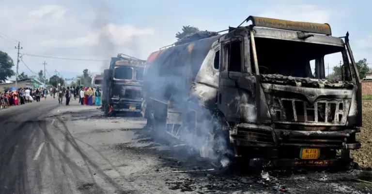 মণিপুরে সহিংসতা